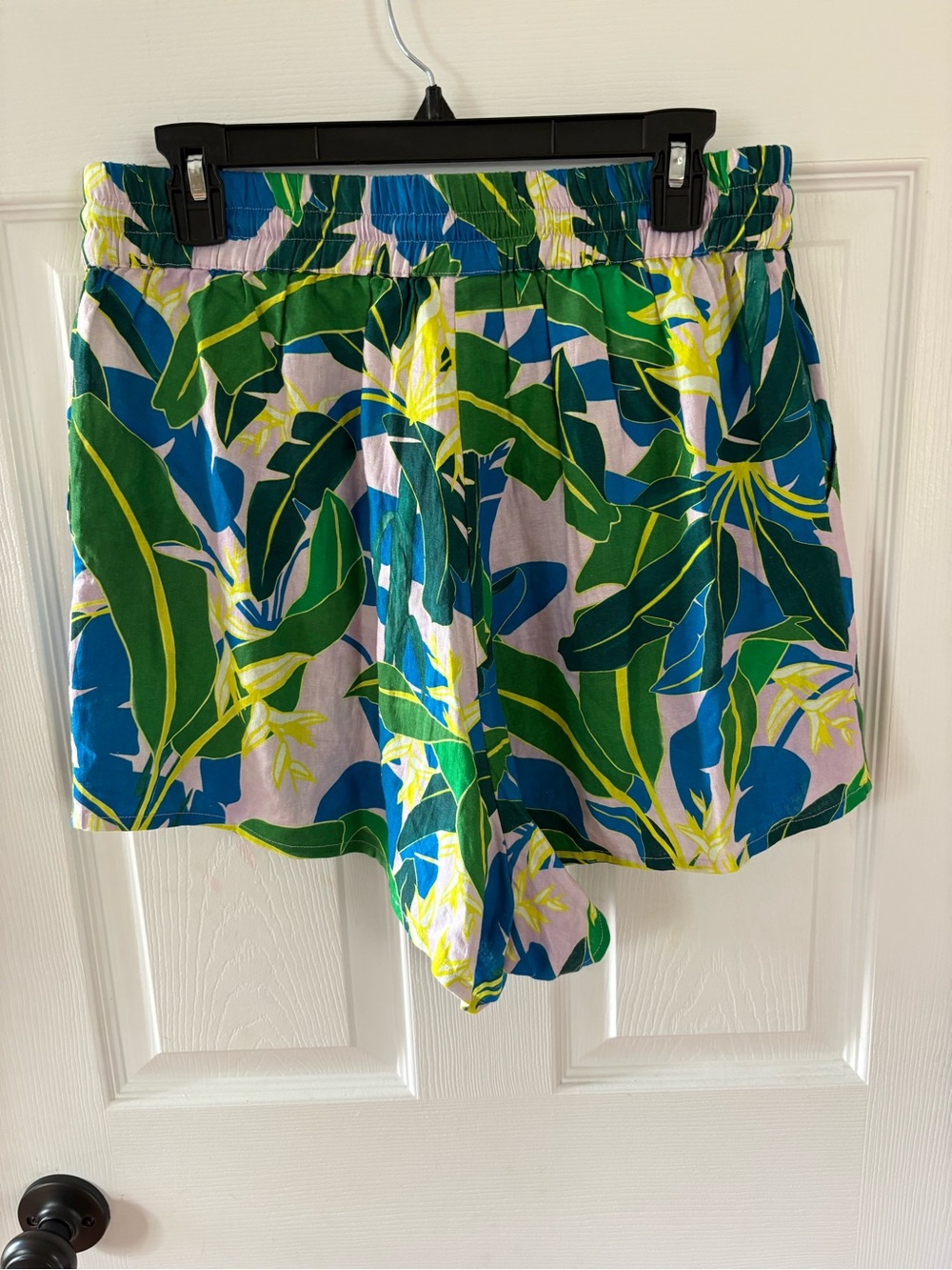 FARM Rio for Anthropologie Tropical Print Pull-On Shorts Size Large - Picture 3 of 4